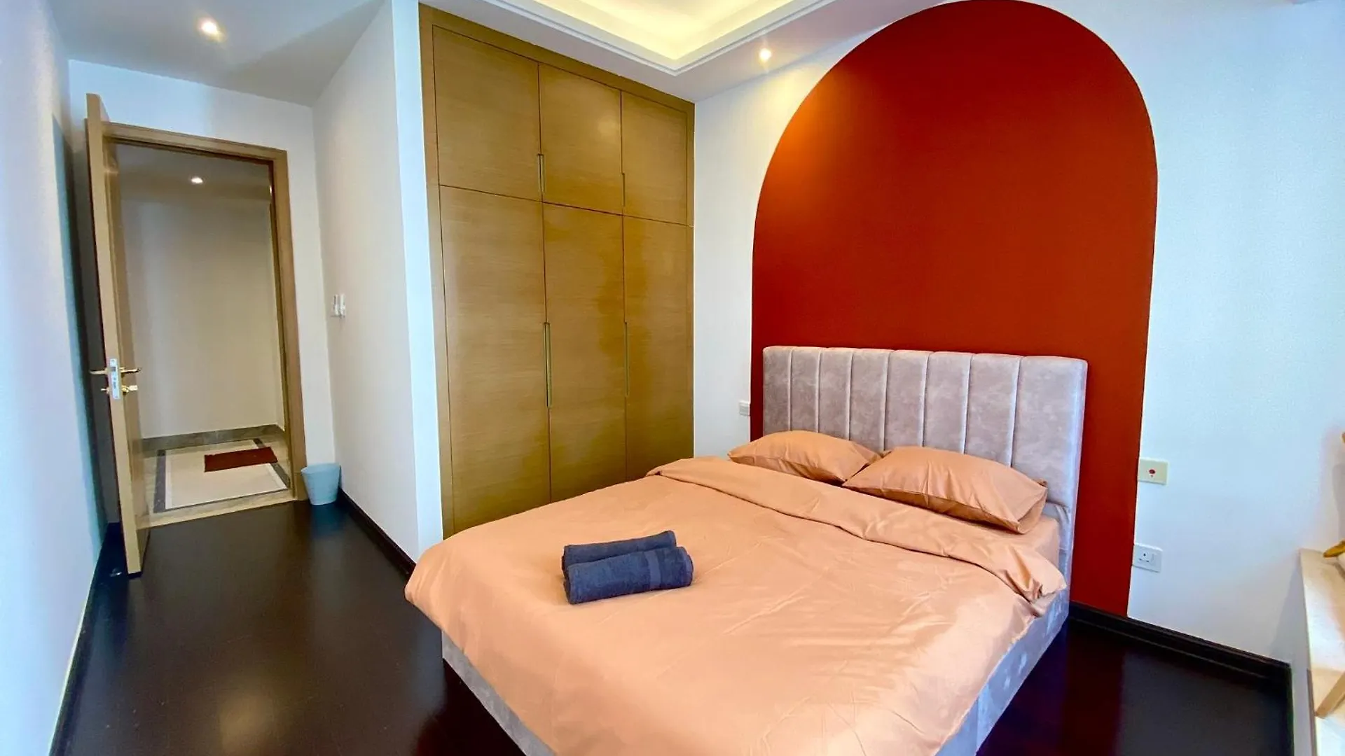 Bonjour! French Retro 2B Above R&F Mall Near Sg 2-4Pax Aparthotel Johor Bahru Malaysia